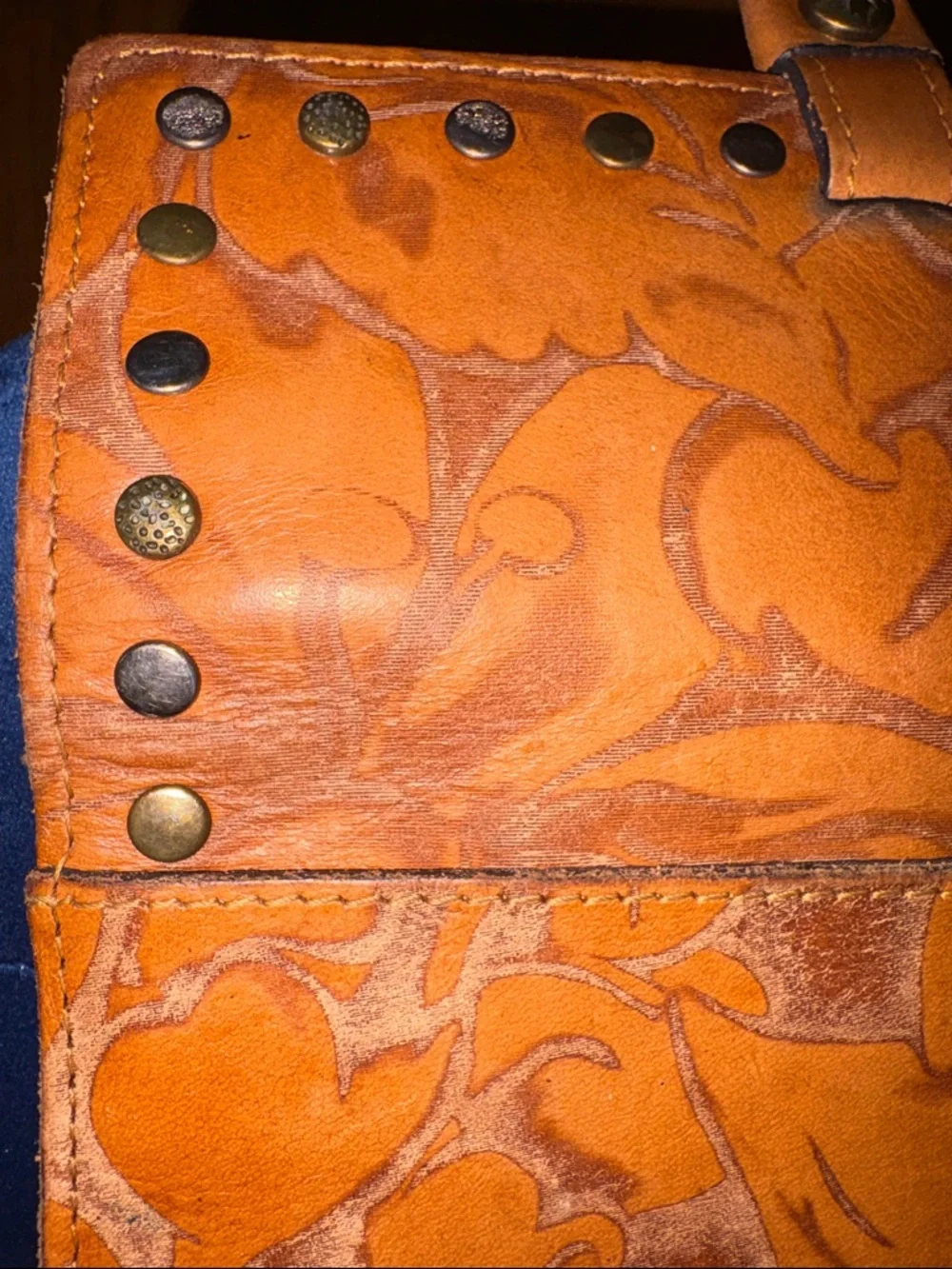 Patricia Nash Tan Floral Tooled Leather Studded Wallet - Picture 6 of 9